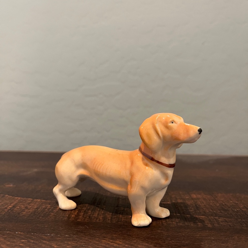 Porcelain Dachshund Figurine in Cream and Light Orange